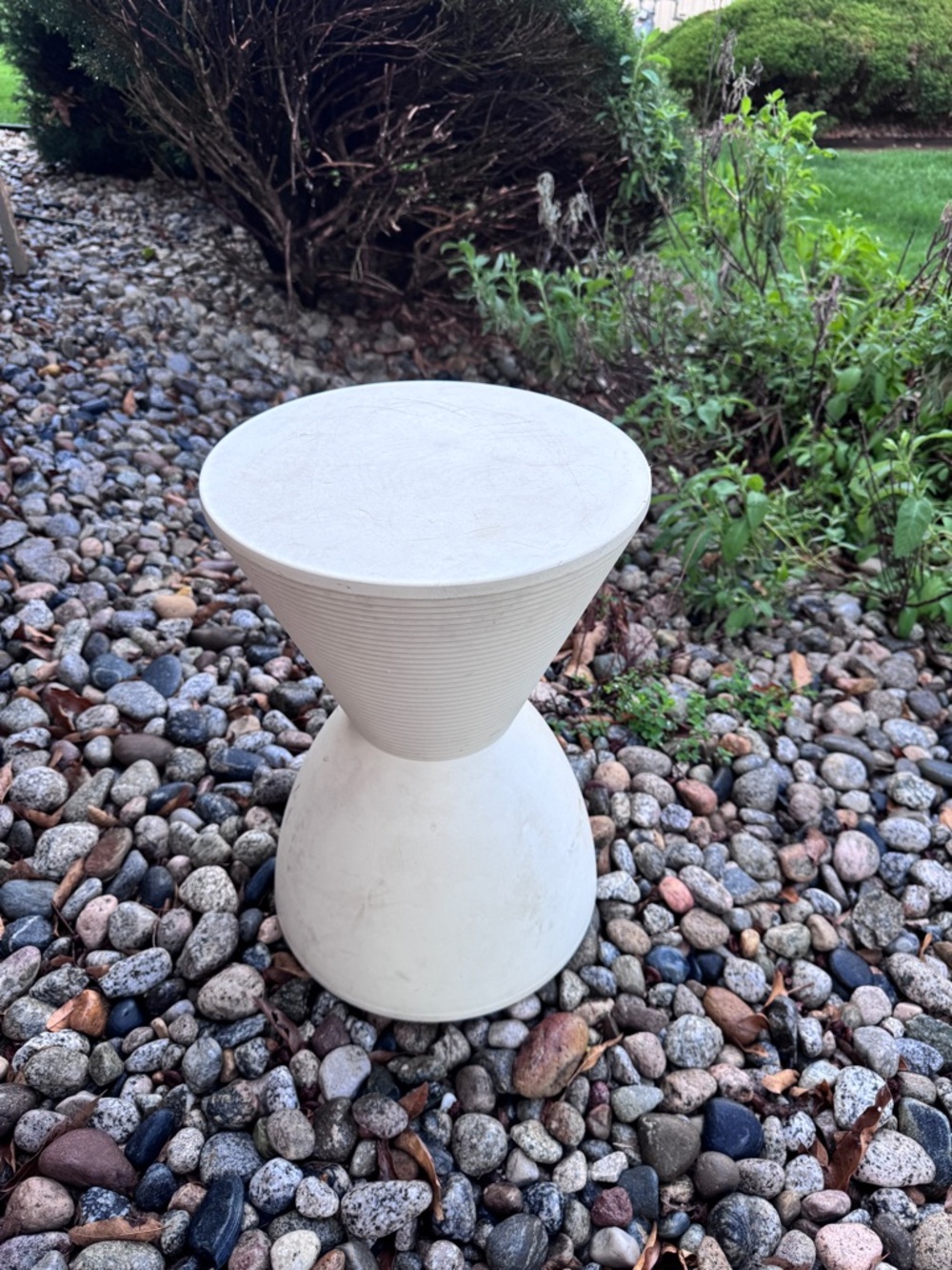 Kartell Prince AHA Modern Sculptural White Hourglass Side Table / Stool